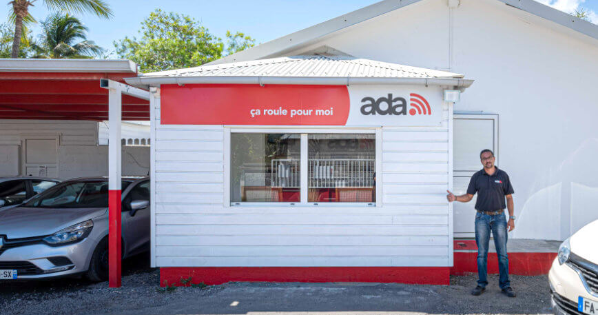 Agent d'accueil de l'agence ADA Location, Saint-Gilles Réunion