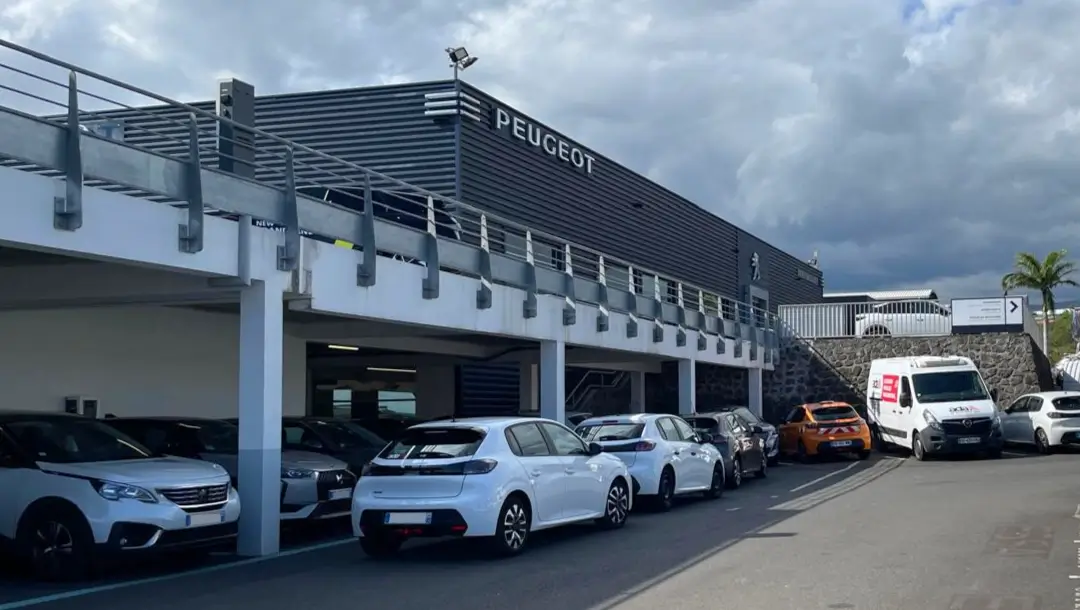 Location de voiture chez votre concessionnaire Peugeot