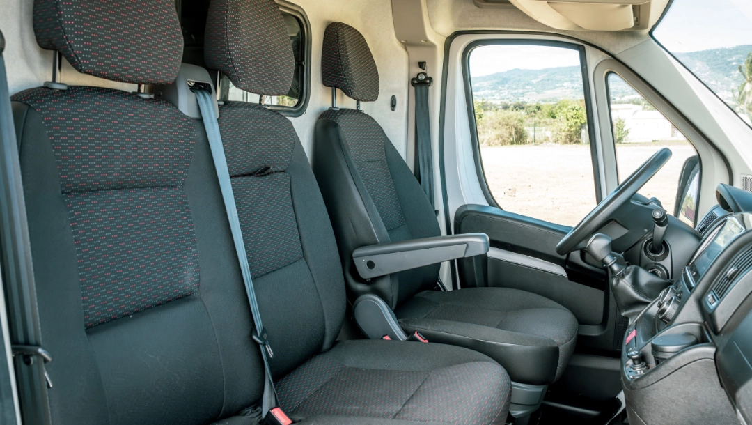 ADA Réunion location, Catégorie Camion 10-12m³