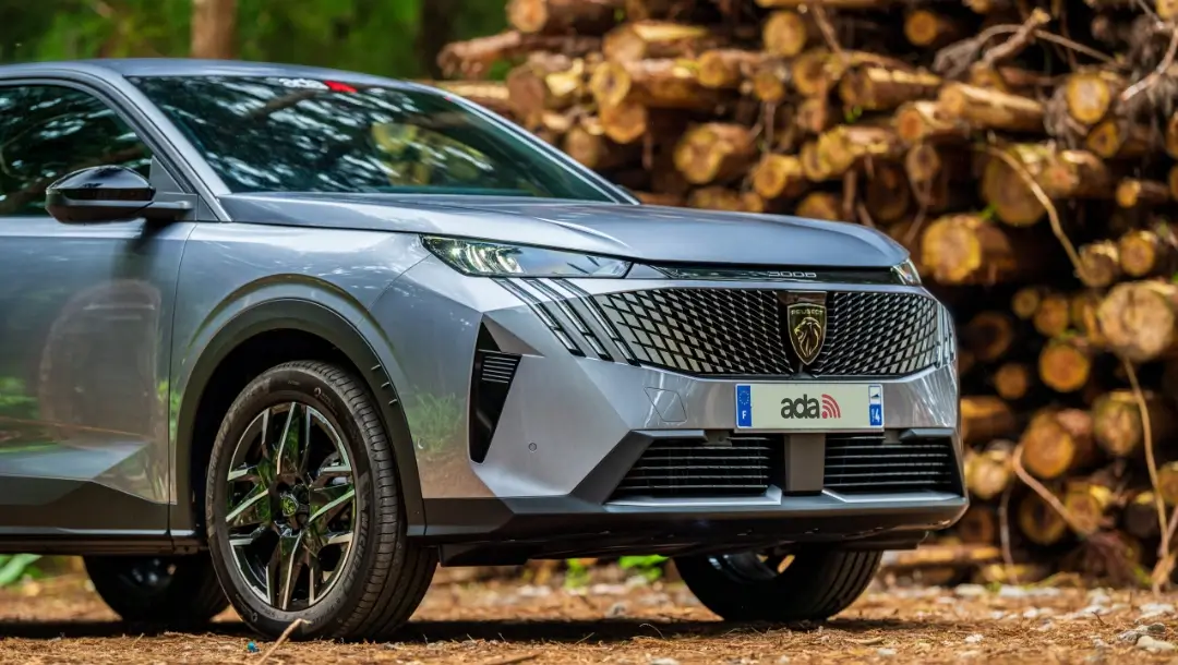 ADA Réunion location, catégorie hybride