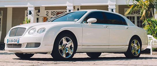 Bentley Continental ile reunion