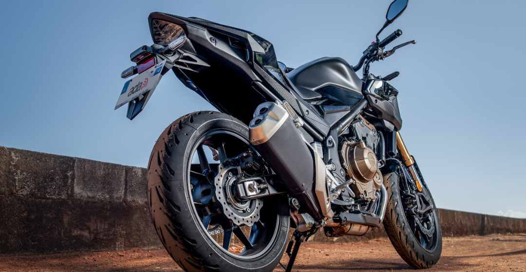 Nos motos et scooters en location avec un permis A2